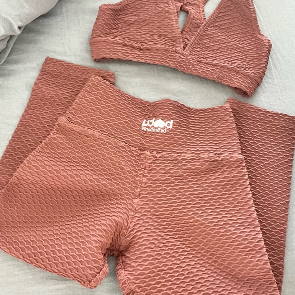 Booty by Brabants Textured Set in Rust